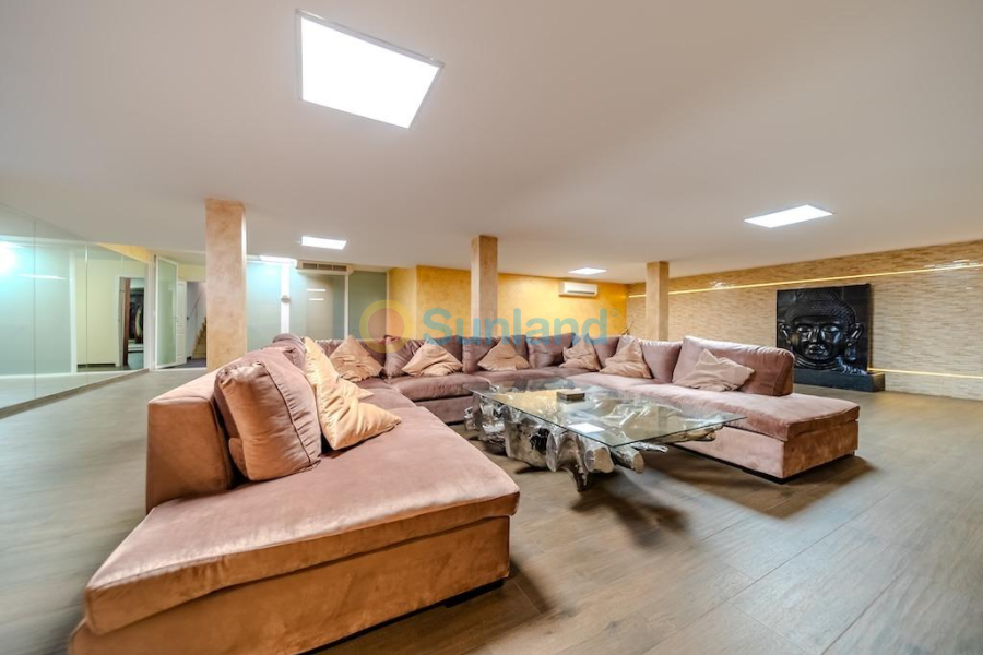 Segunda mano - V - Torrevieja - Torre la mata