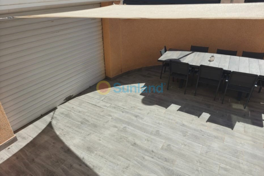 Använda fastigheter - Villa - Orihuela Costa - Villamartin