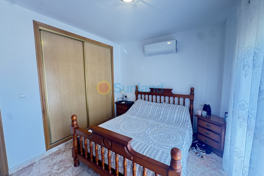 Använda fastigheter - Villa - Villamartin - Lomas del Golf