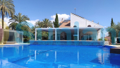 Resale - Villa - Elche - 