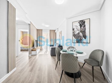 Apartamento - Segunda mano - Torrevieja - Centro