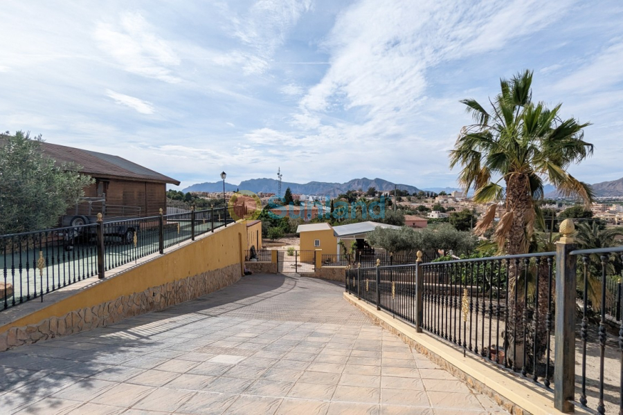 Segunda mano - Detached Villa - Bigastro