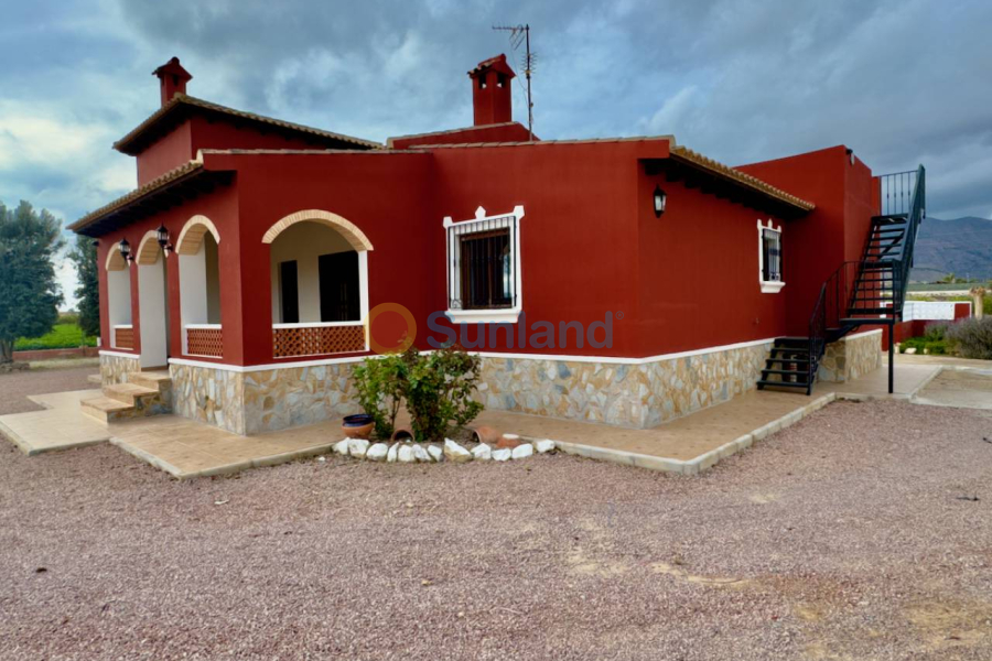 Resale - Country house - Orihuela