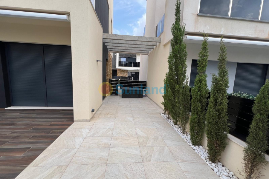 Brukte eiendommer - Villa - Orihuela Costa - Lomas De Cabo Roig