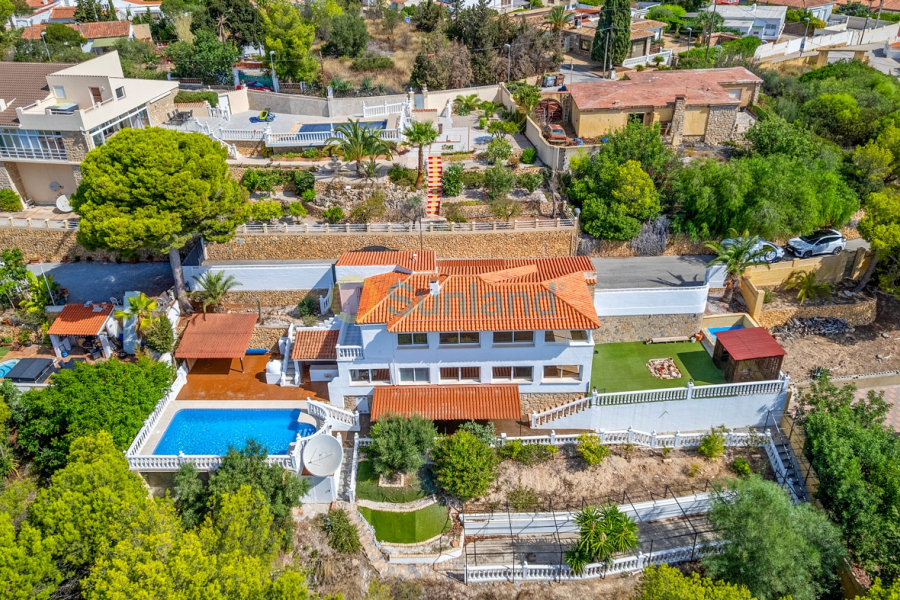 Resale - Villa - La Nucía - La nucia