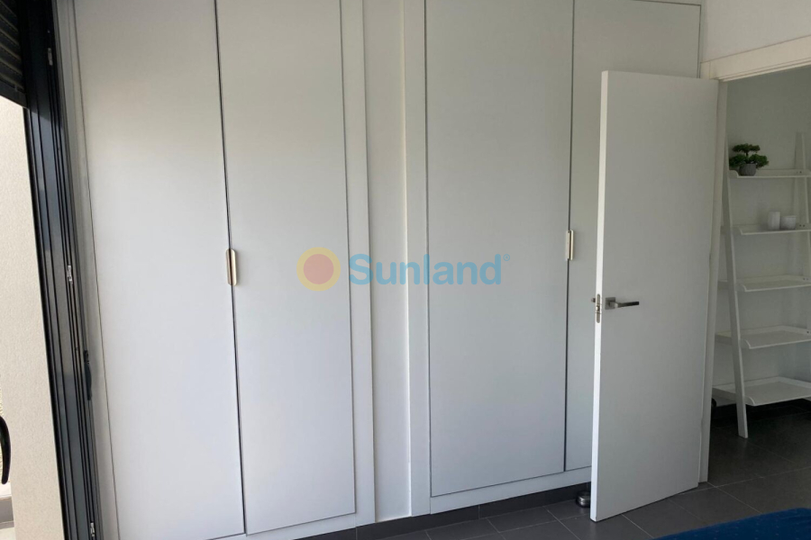 Använda fastigheter - Villa - Orihuela Costa - Villamartin