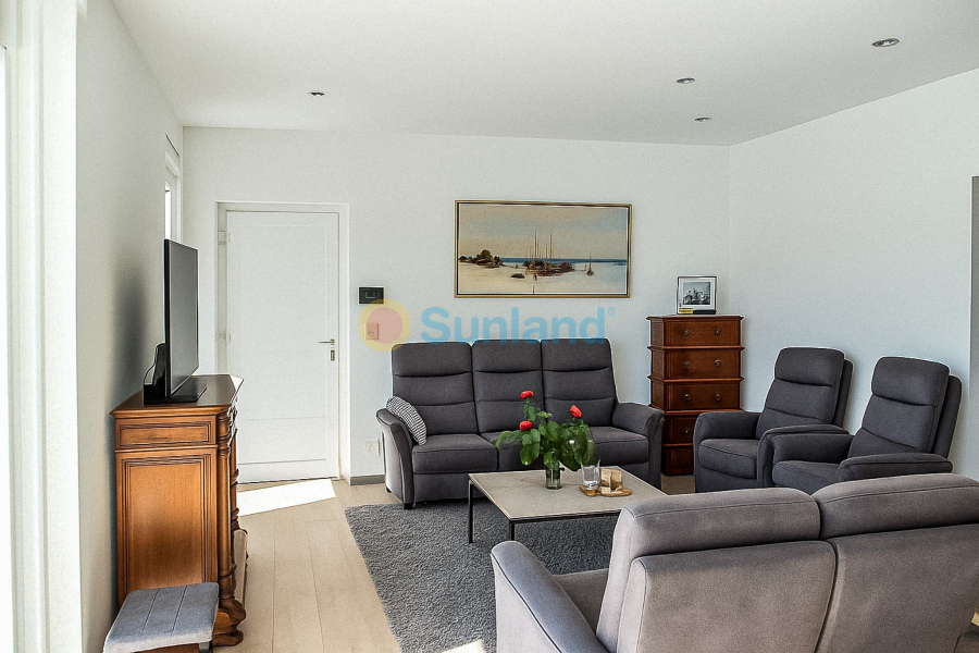 Segunda mano - Chalet - Torrevieja - La Siesta