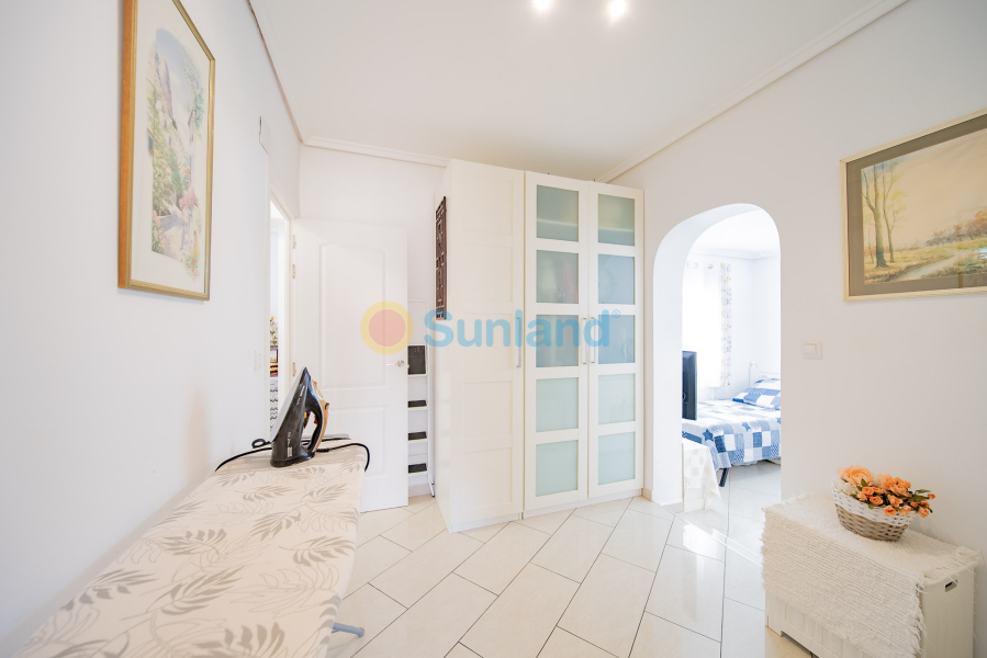 Verkauf - Haus - Orihuela Costa - La Florida