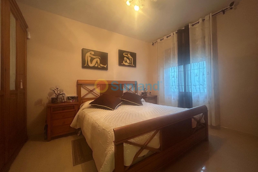 Resale - Villa - Orihuela Costa - Altos de Campoamor