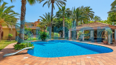 Resale - Villa - Elche - 