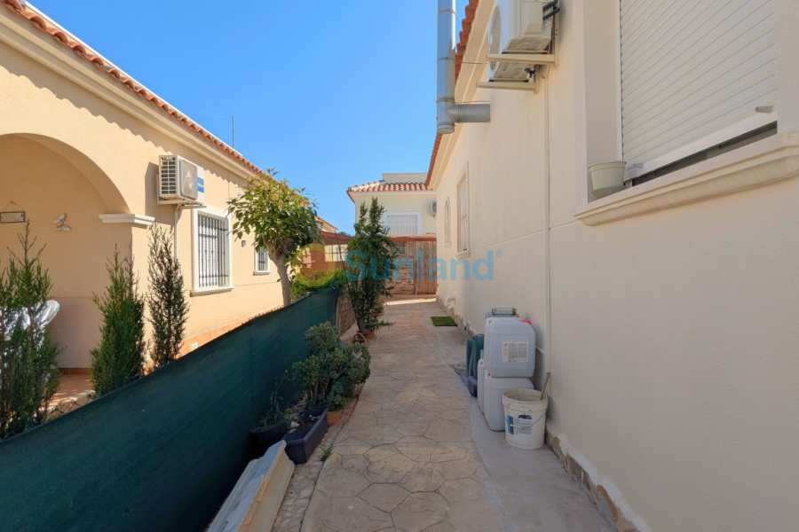 Segunda mano - Detached Villa - Lo Crispín