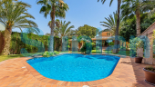 Resale - Villa - Elche - 
