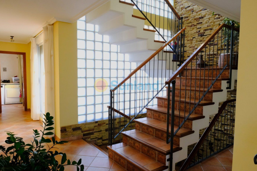 Segunda mano - Chalet - Orihuela