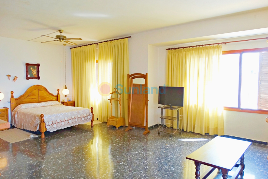 Вторичка - V - Cabo Roig