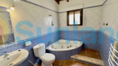 Resale - Country house - Orihuela