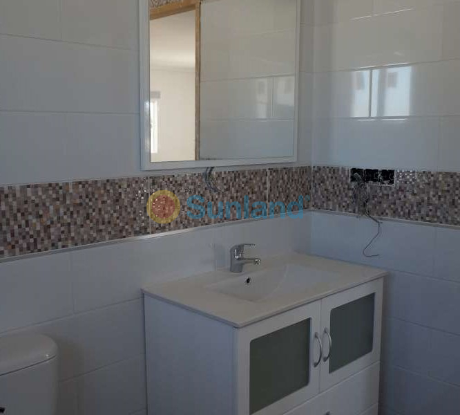 Resale - Country house - Benejuzar