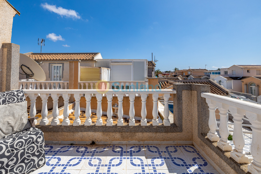 Segunda mano - Casa de Pueblo - Torrevieja - Torreta - florida