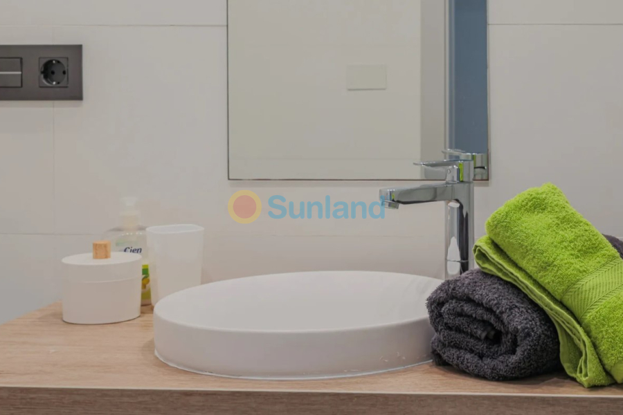 Resale - Apartment - Guardamar del Segura - 