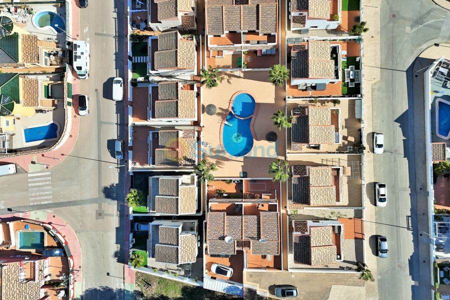 Använda fastigheter - Villa - Villamartin - PAU 8