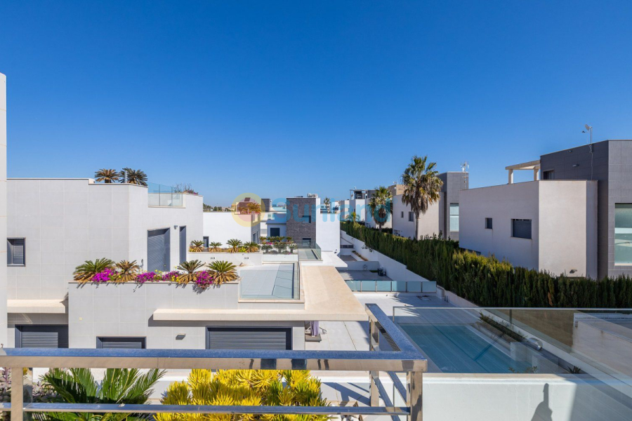 Brukte eiendommer - Villa - Orihuela Costa - Campoamor