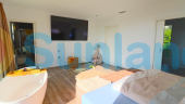 Resale - Villa - El Campello - 