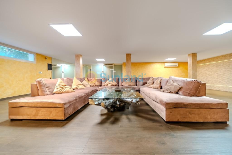 Segunda mano - V - Torrevieja - Torre la mata