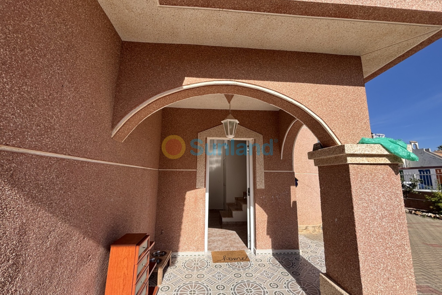 Brukte eiendommer - V - Benijofar