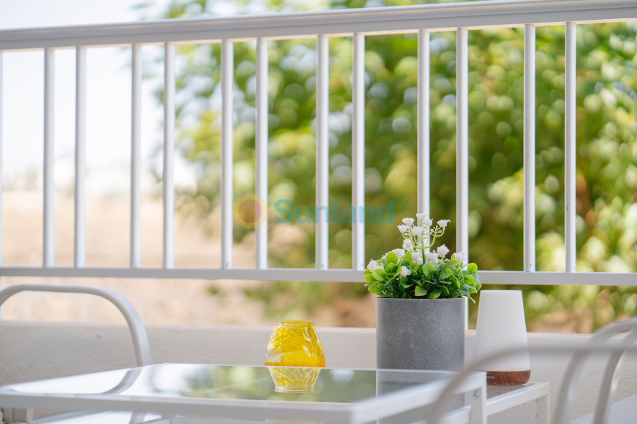 Resale - Flat - Orihuela Costa - Punta Prima
