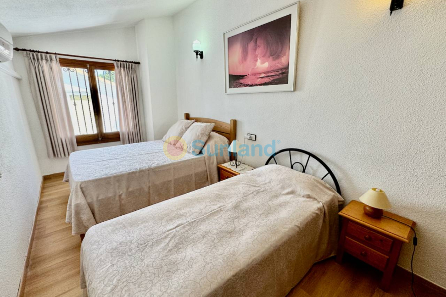 Segunda mano - Country house - Castalla