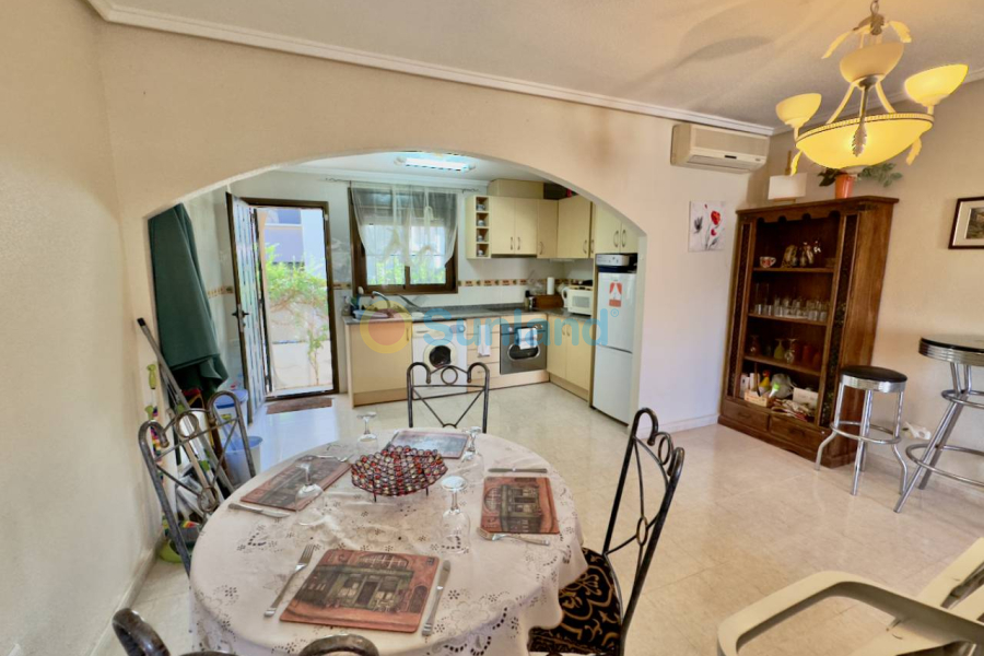 Segunda mano - Apartamento - Ciudad Quesada - Doña Pepa