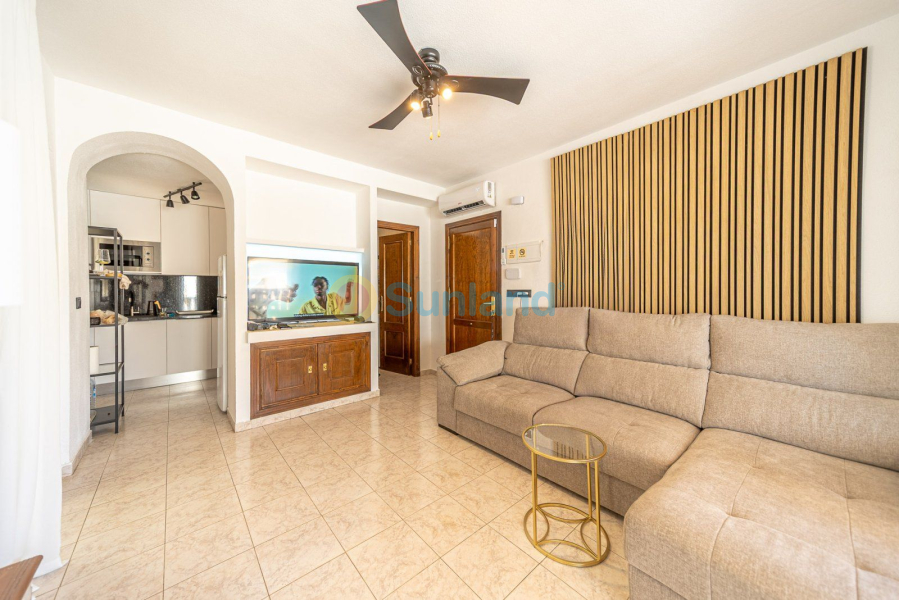 Resale - Ático - Torrevieja - La Mata