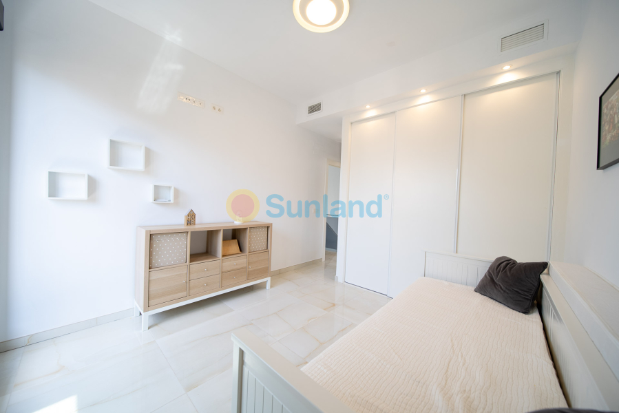 Använda fastigheter - Villa - Orihuela Costa - Lomas De Cabo Roig