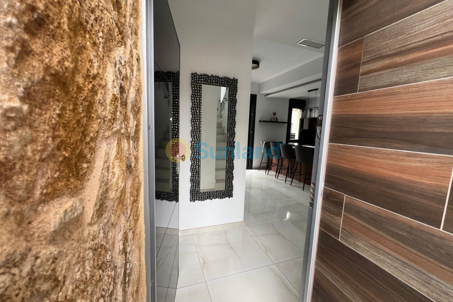 Brukte eiendommer - Villa - Orihuela Costa - Lomas De Cabo Roig