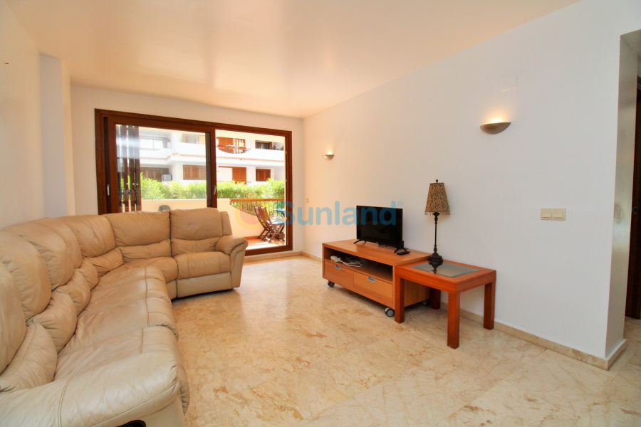 Resale - Apartment - Punta Prima - 