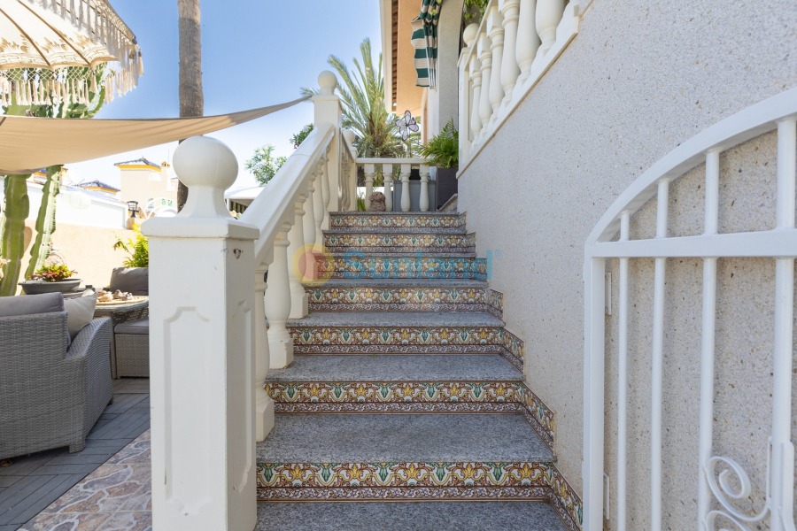 Вторичка - Bилла - Benijofar