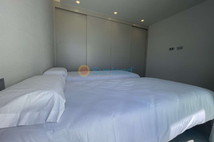 Segunda mano - Chalet - Orihuela - Las Colinas Golf