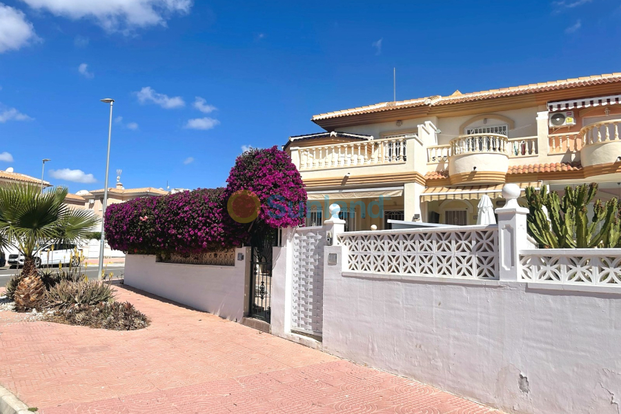 Segunda mano - Semi-detached - Ciudad Quesada - Doña Pepa