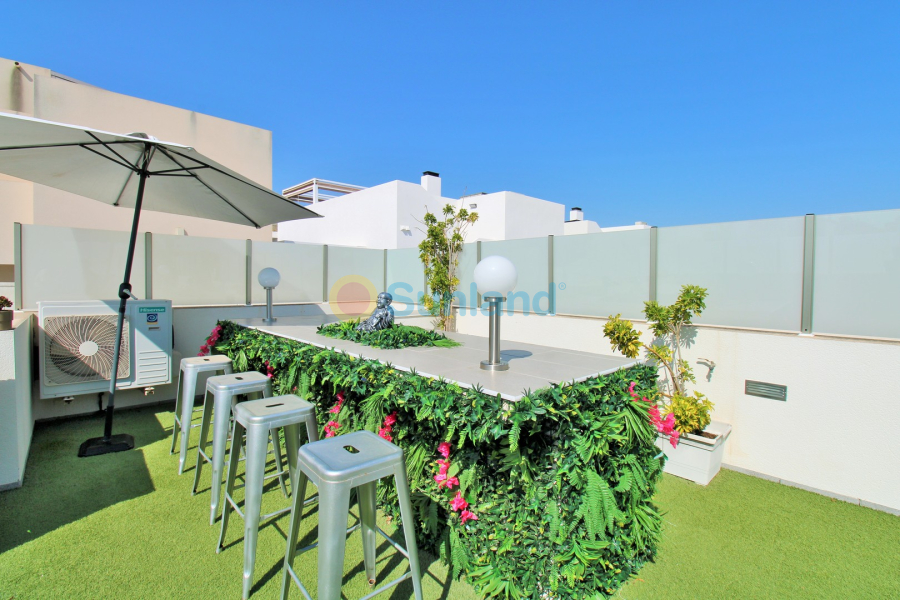 Resale - Villa - Villamartin