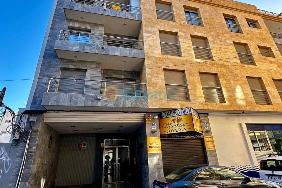 Resale - Apartment - Torrevieja