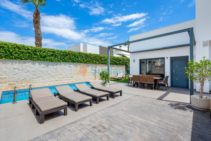 Resale - Villa - Ciudad Quesada - Rojales - Rojales