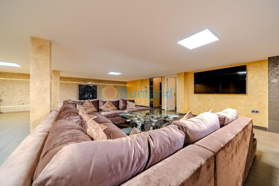 Segunda mano - V - Torrevieja - Torre la mata