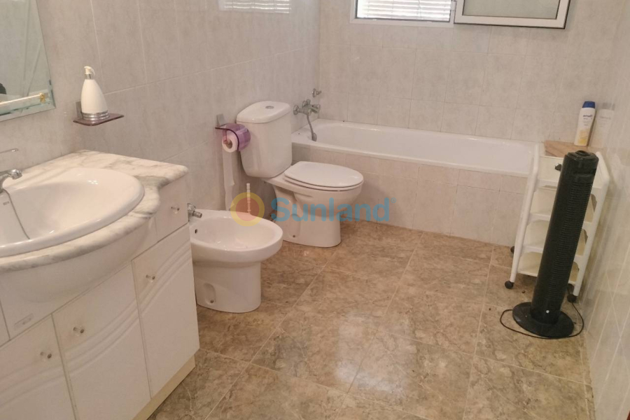 Resale - Country house - Rojales - 