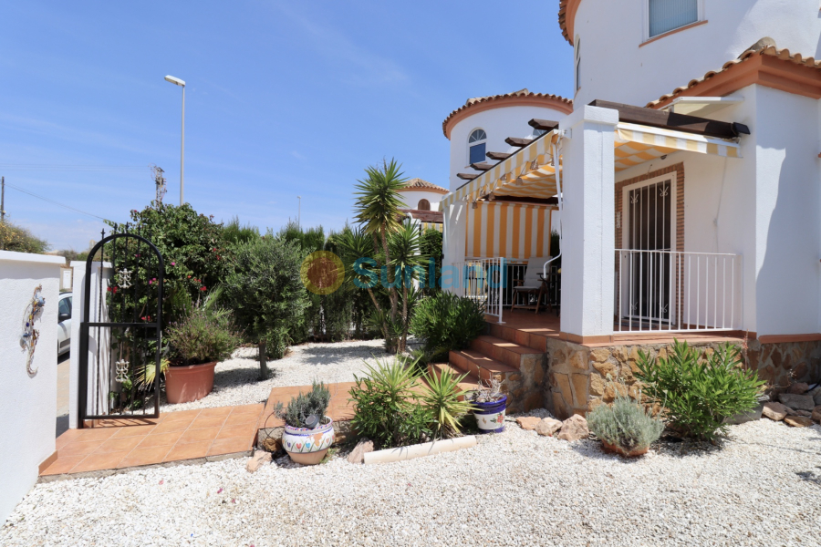 Resale - Villa - Guardamar del Segura - El Raso