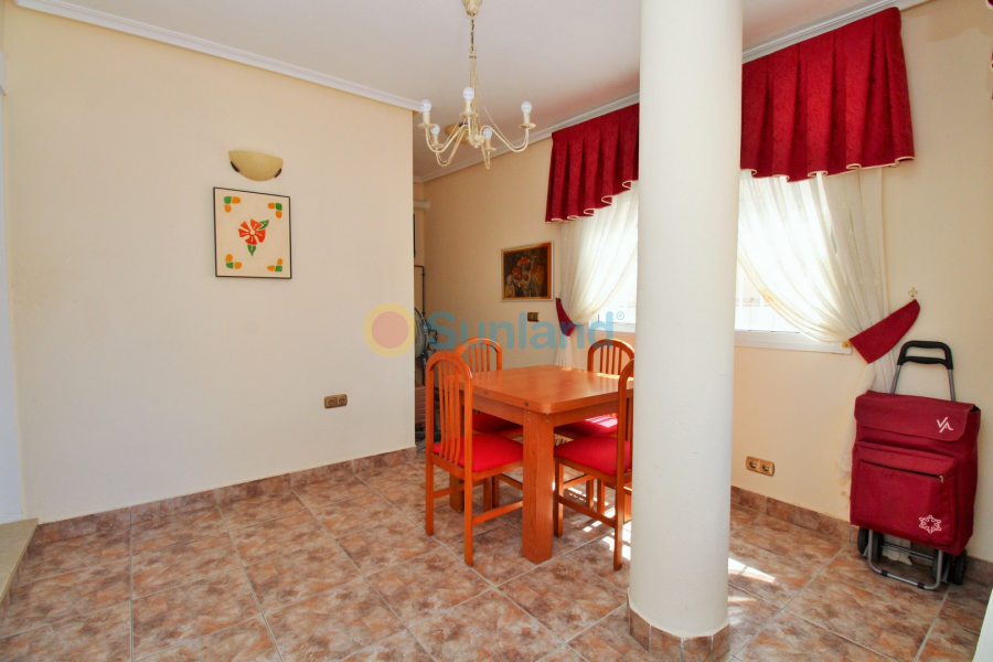 Brukte eiendommer - Villa - Playa Flamenca