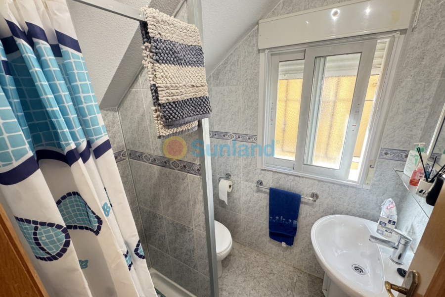 Använda fastigheter - Villa - Villamartin - Lomas del Golf