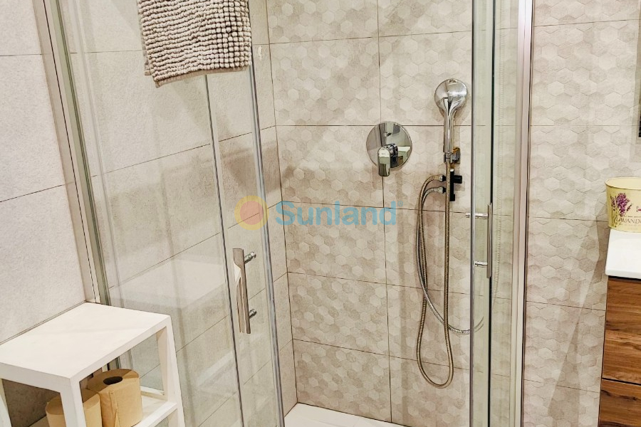 Вторичка - Апартамент - Torrevieja - Centro