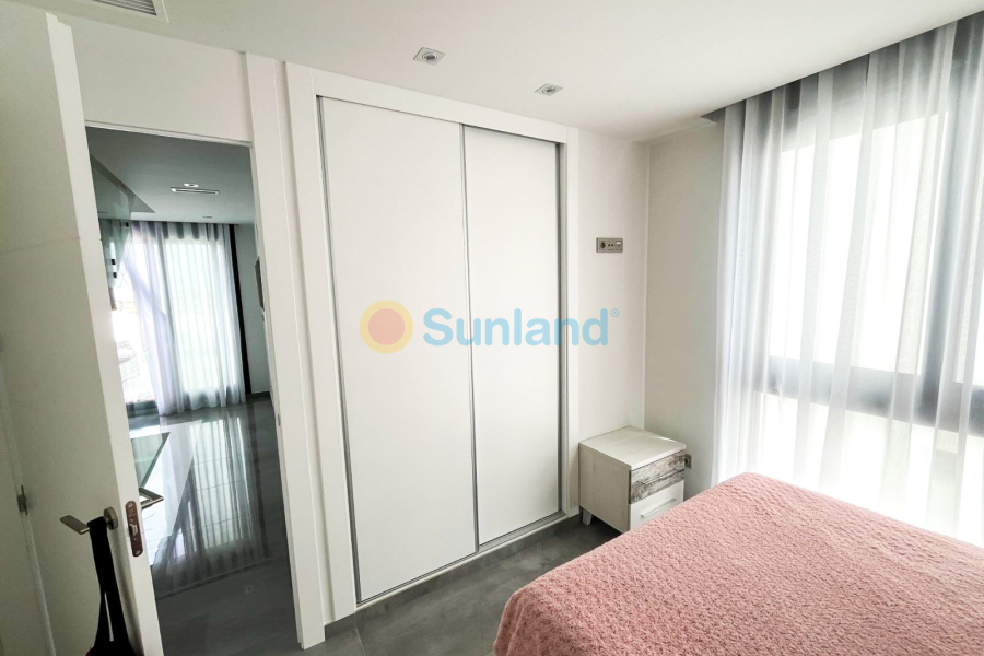 Segunda mano - Chalet - Torrevieja - Los Altos