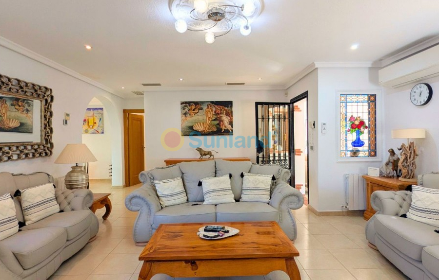 Resale - Detached Villa - Ciudad Quesada