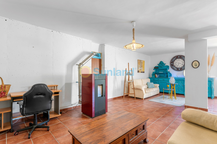 Resale - Villa - Alfas del Pi - Alfas Del Pi