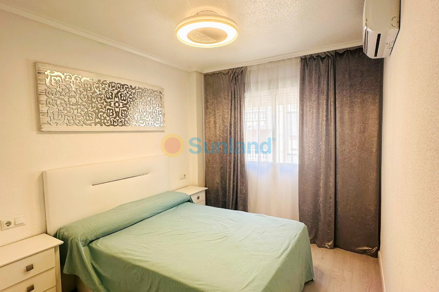 Resale - Apartment - Torrevieja - 